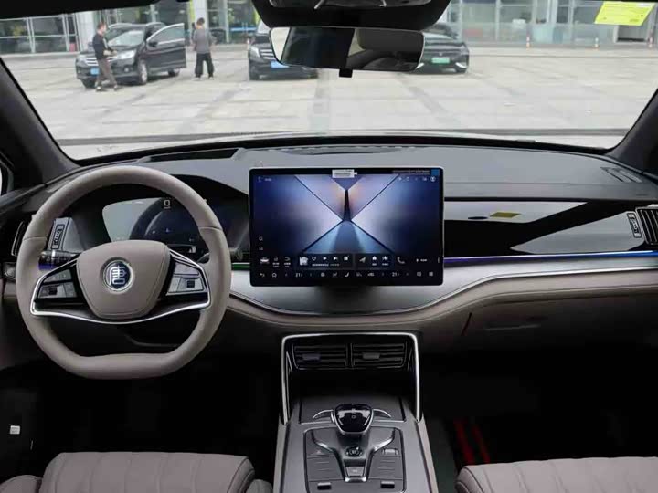 2025 BYD Tang Hybrid/EV