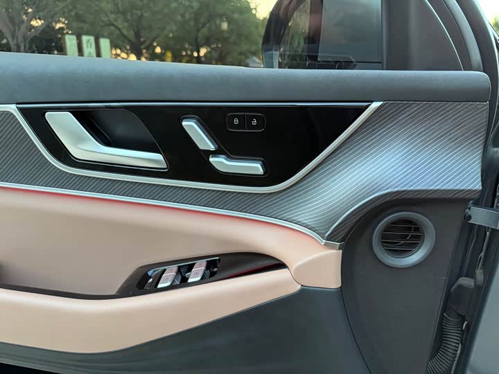 Chery Tiggo 8L 2024 2024款 2.0T 两驱尊贵版 5座