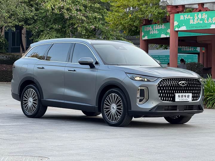 Chery Tiggo 8L 2024 2024款 2.0T 两驱尊贵版 5座