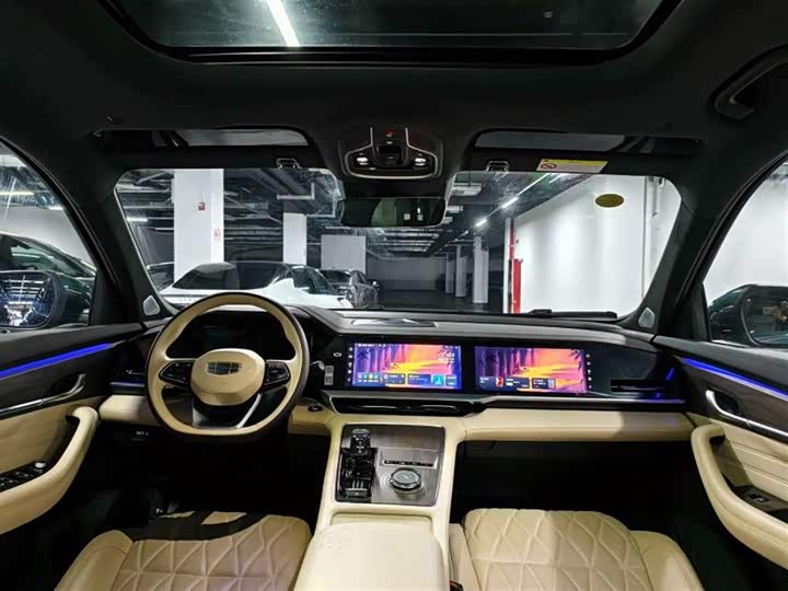 Geely Monjaro 2025 2025款 东方曜 2.0TD 自动四驱望月版