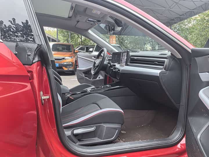 Volkswagen Lamando L 2025 2025款 凌渡L 280TSI DSG酷辣版