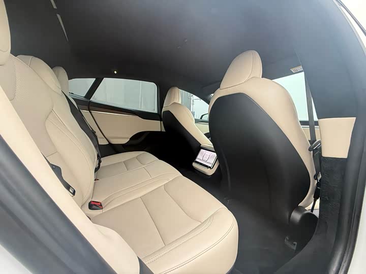 Tesla Model S 2023 2023款 双电机全轮驱动版
