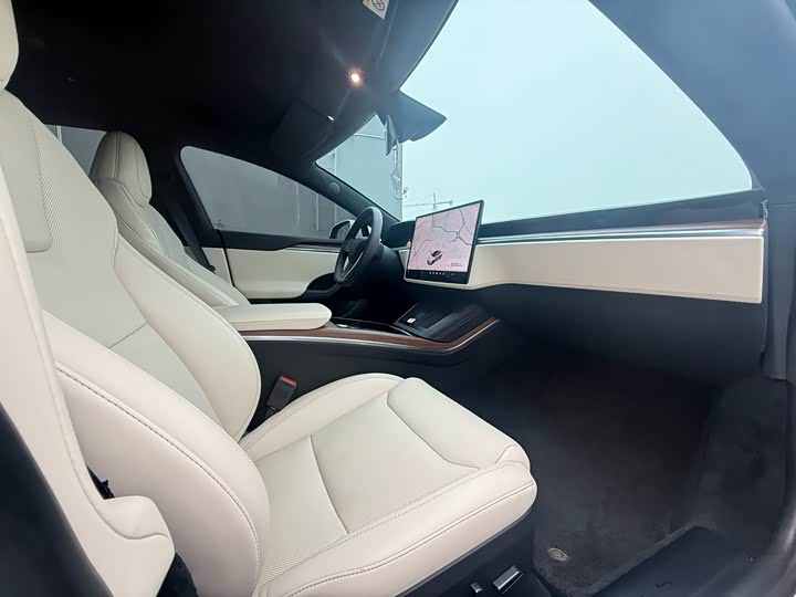 Tesla Model S 2023 2023款 双电机全轮驱动版