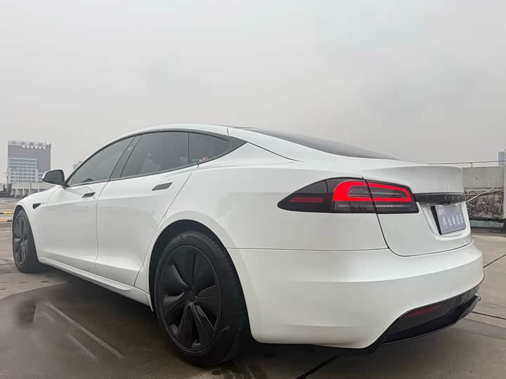 Tesla Model S 2023 2023款 双电机全轮驱动版