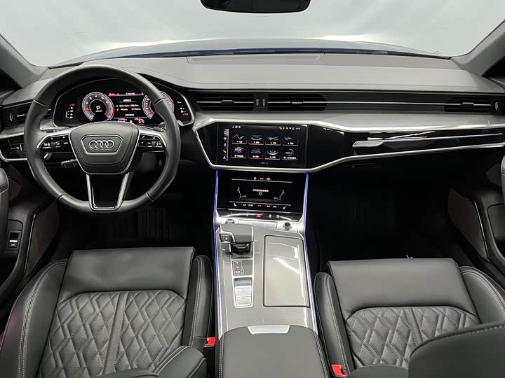 Audi A6L 2025 2025款 45 TFSI 臻选动感型