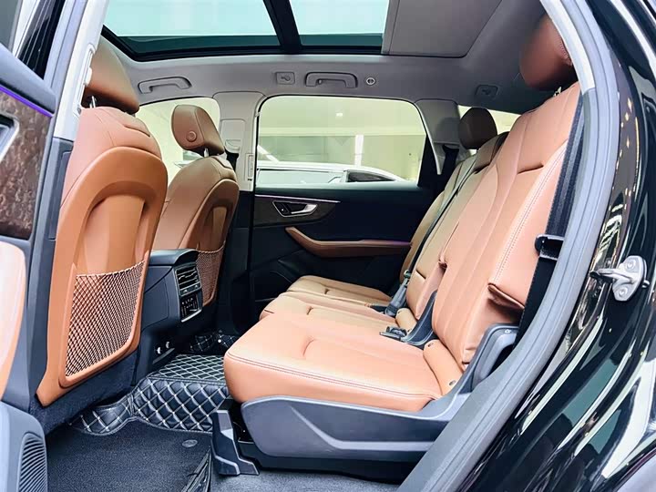 Audi Q7 2024 2024款 55 TFSI quattro S line运动型