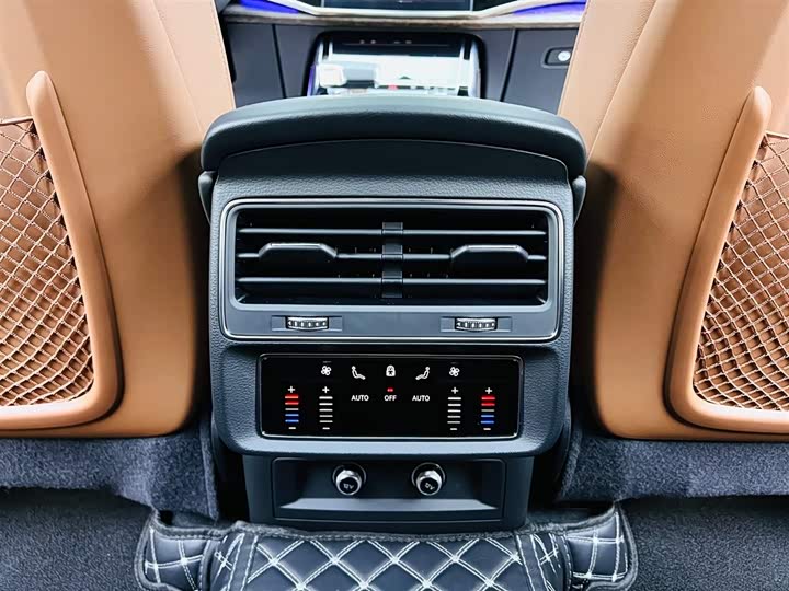 Audi Q7 2024 2024款 55 TFSI quattro S line运动型