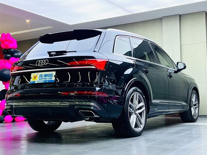 Audi Q7 2024 2024款 55 TFSI quattro S line运动型