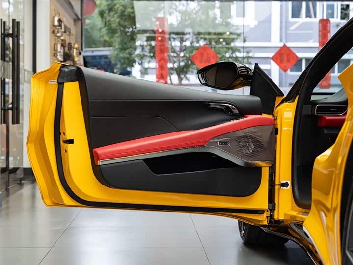 Lotus Emira 2021 2021款 2.0T DCT First Edition