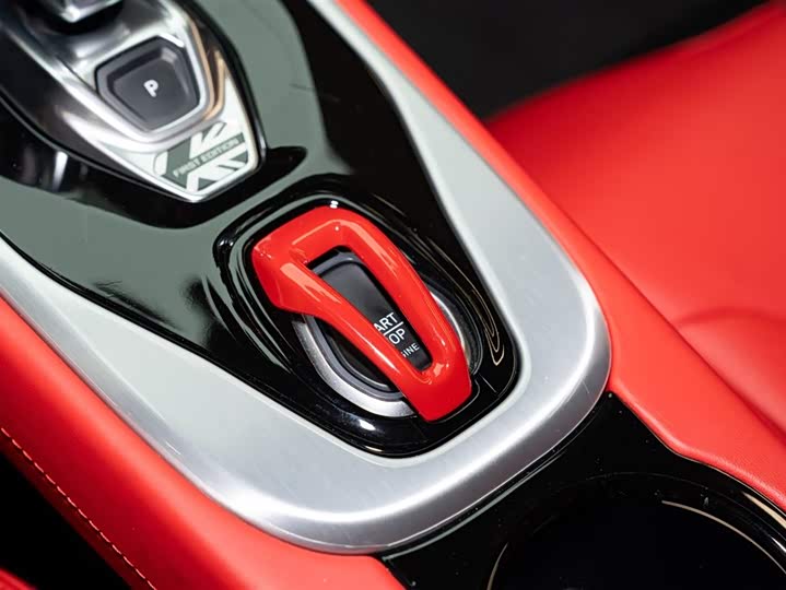 Lotus Emira 2021 2021款 2.0T DCT First Edition