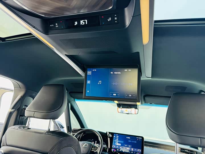 Lexus LM 2023 2023款 500h 六座尊崇版