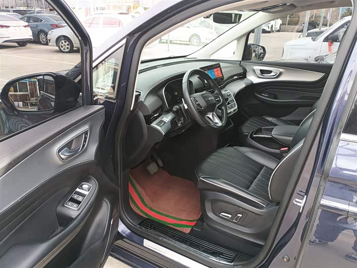 Roewe iMax 8 2022 2022款 400TGI 旗舰版