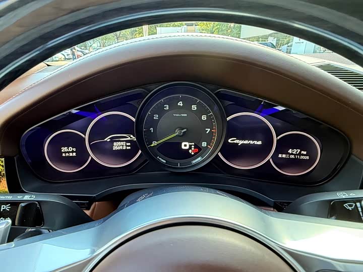 Porsche Cayenne Hybrid 2023 2023款 Cayenne E-Hybrid 2.0T 铂金版