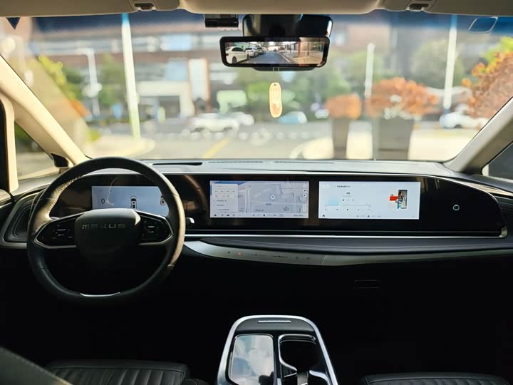 Maxus G90 2022 2022款 2.0T 星际七座版