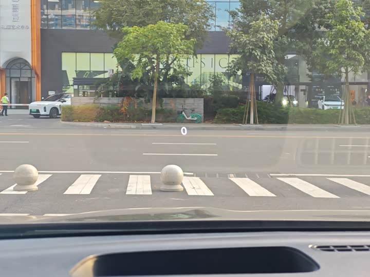 Maxus G90 2022 2022款 2.0T 星际七座版