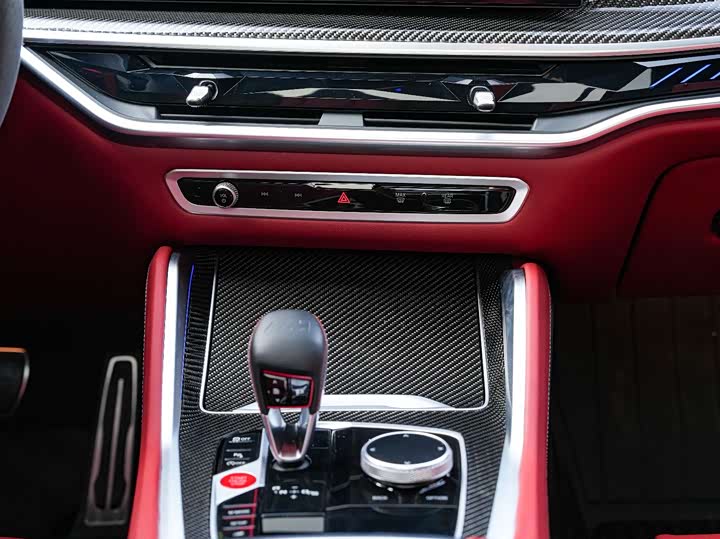 BMW X6 M 2023 2023款 X6 M 雷霆版