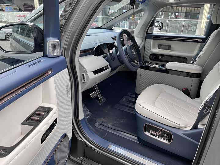 Zeekr Mix 2025 2025款 长续航智驾版