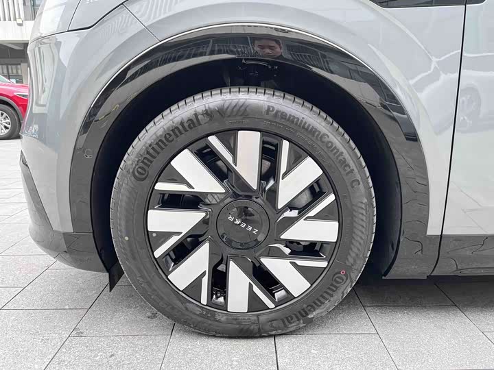 Zeekr Mix 2025 2025款 长续航智驾版