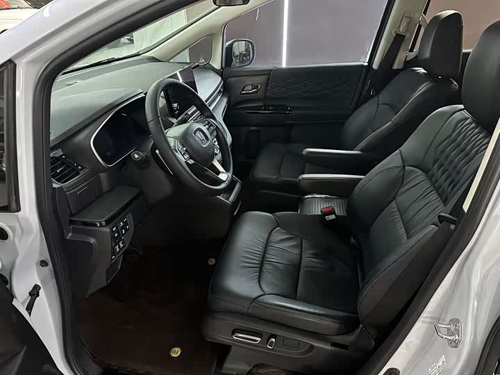 Honda Elysion 2024 2024款 2.0L e:HEV 豪华版