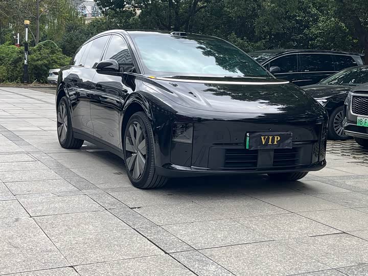 LiXiang i6 2025 2025款 四驱标准版