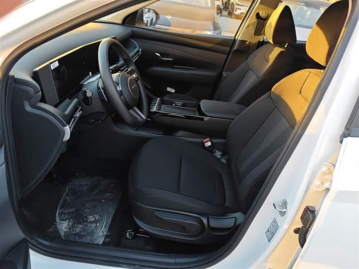 Hyundai Tucson L 2025 2025款 途胜L 1.5T 精英版