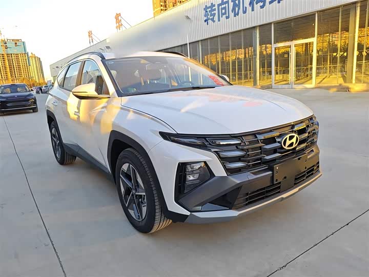 Hyundai Tucson L 2025 2025款 途胜L 1.5T 精英版