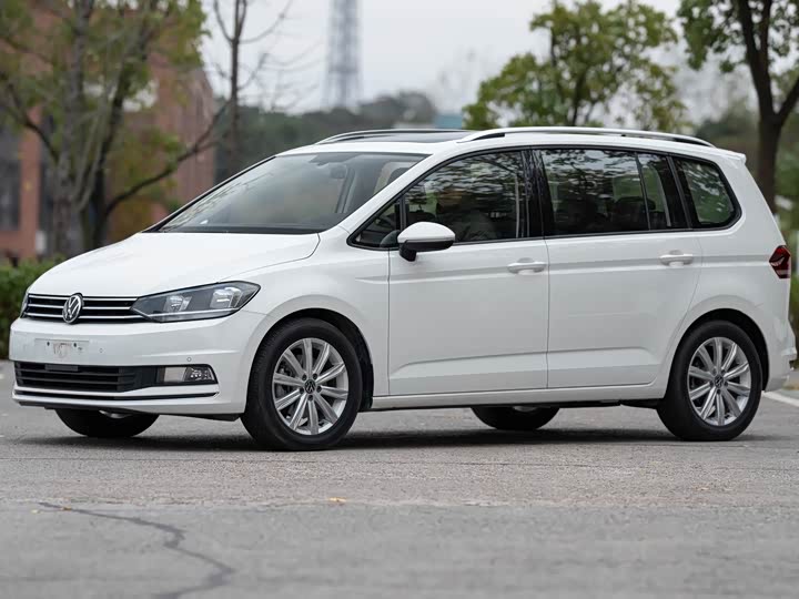 Volkswagen Touran L 2021 2021款 途安L 280TSI DSG舒适版 7座