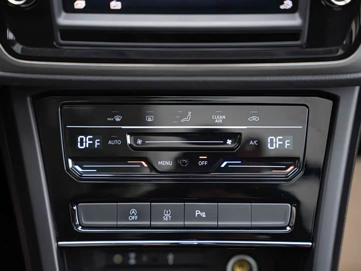 Volkswagen Touran L 2021 2021款 途安L 280TSI DSG舒适版 7座