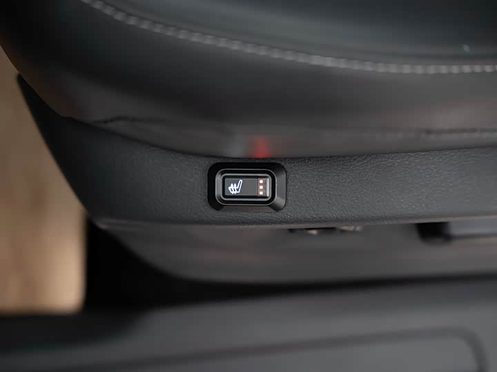 Volkswagen Touran L 2021 2021款 途安L 280TSI DSG舒适版 7座