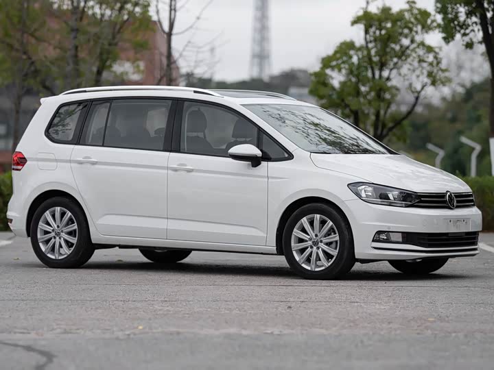 Volkswagen Touran L 2021 2021款 途安L 280TSI DSG舒适版 7座