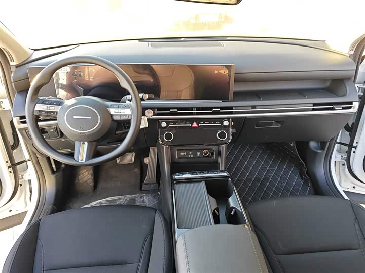 Hyundai Tucson L 2025 2025款 途胜L 1.5T 精英版