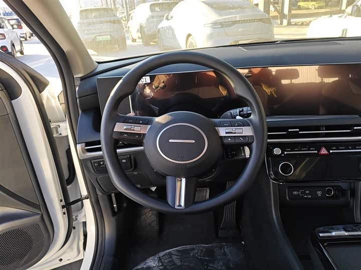 Hyundai Tucson L 2025 2025款 途胜L 1.5T 精英版