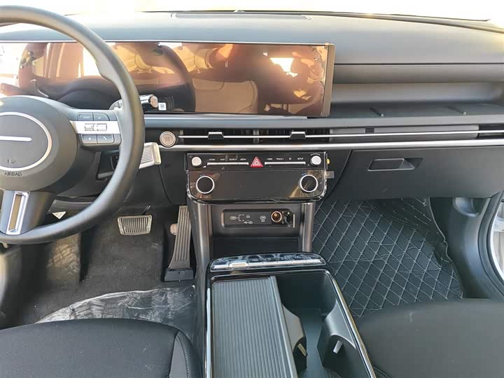 Hyundai Tucson L 2025 2025款 途胜L 1.5T 精英版