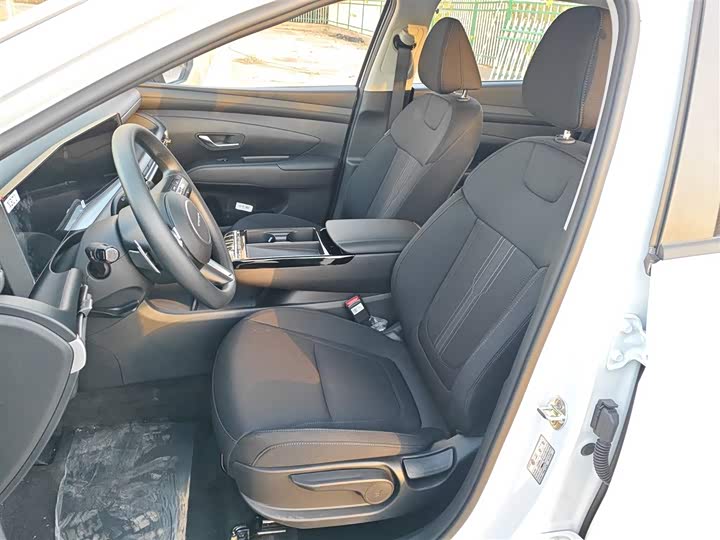 Hyundai Tucson L 2025 2025款 途胜L 1.5T 精英版