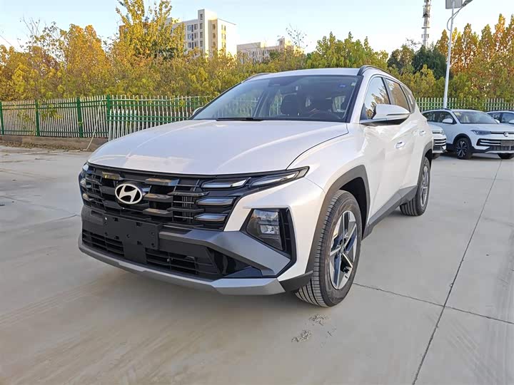 Hyundai Tucson L 2025 2025款 途胜L 1.5T 精英版