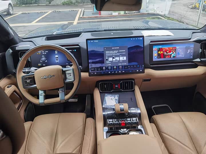 BYD FangChengBao Leopard 8 2025 2025款 智勇旗舰版 6座