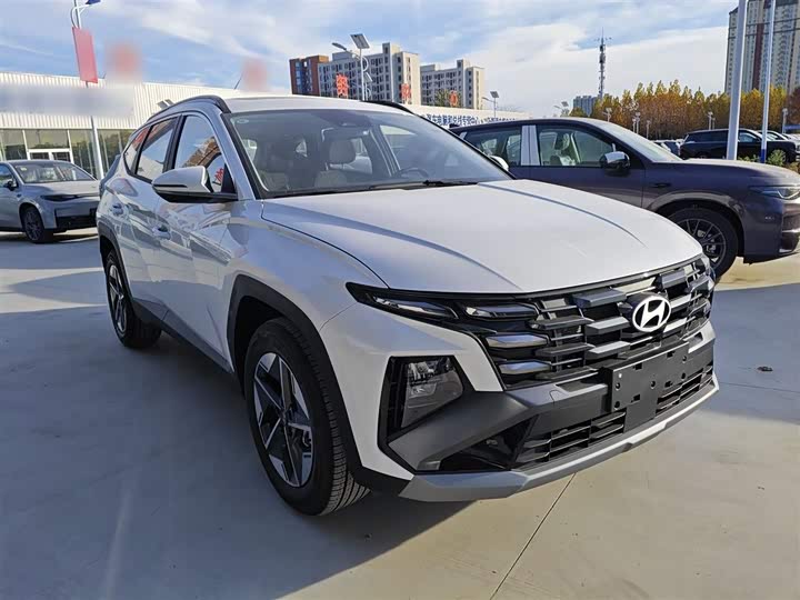 Hyundai Tucson L 2025 2025款 途胜L 1.5T 精英版