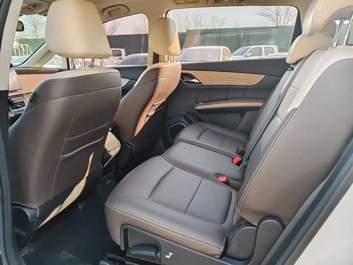 BYD Song Max Hybrid 2022 2022款 DM-i 105KM 尊荣型