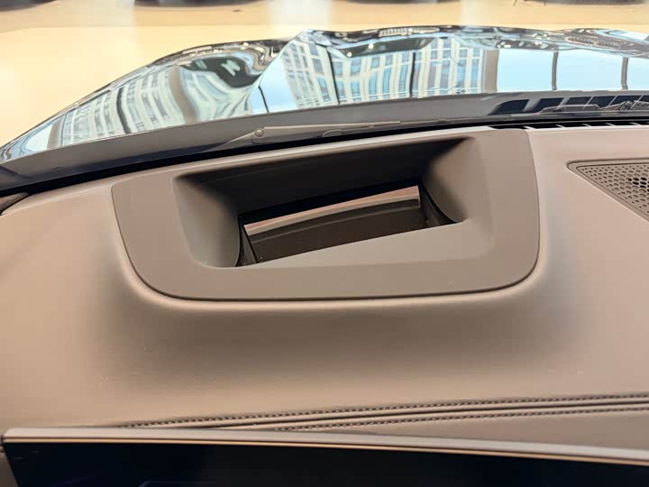 BMW X5 2024 2024款 xDrive 40Li 尊享型黑焰限量版