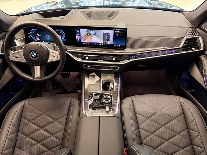 BMW X5 2024 2024款 xDrive 40Li 尊享型黑焰限量版