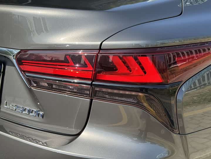 Lexus LS 2021 2021款 500h 卓越版