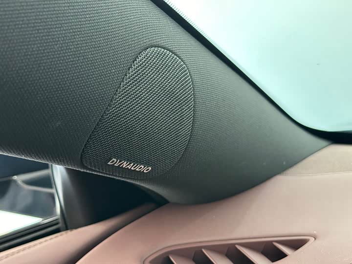 BYD Seal 07 DM-i Hybrid 2025 2025款 智驾版 DM-i 1.5L 125km 尊贵型