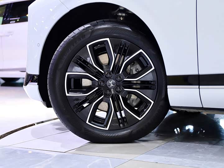 XPeng G9 2025 2025款 625 长续航 Max