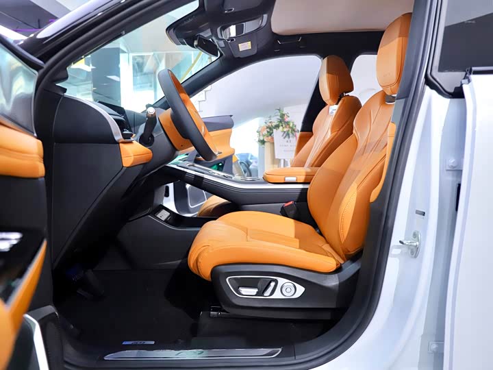 XPeng G9 2025 2025款 625 长续航 Max