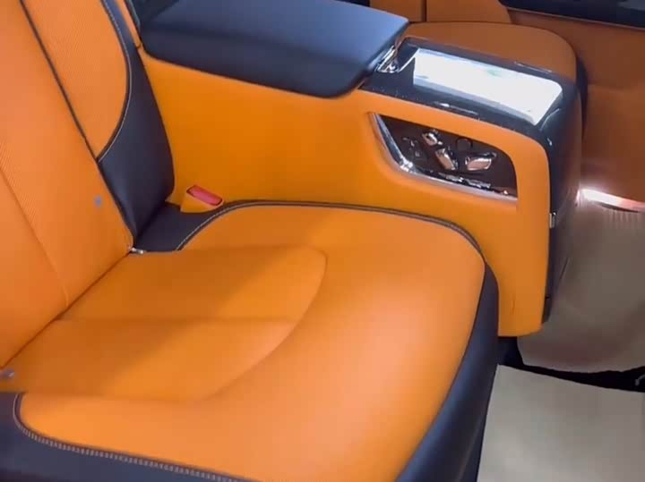 Rolls-Royce Cullinan 2024 2024款 Black Badge