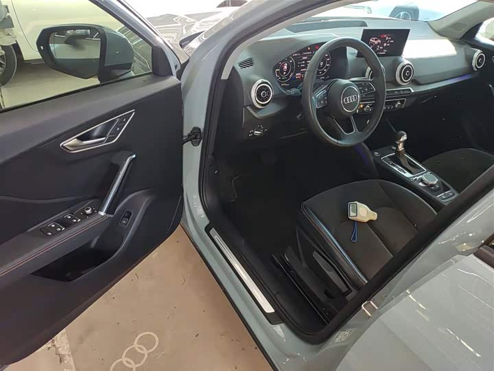 Audi Q2L e-tron 2022 2022款 Q2L e-tron 纯电智享型