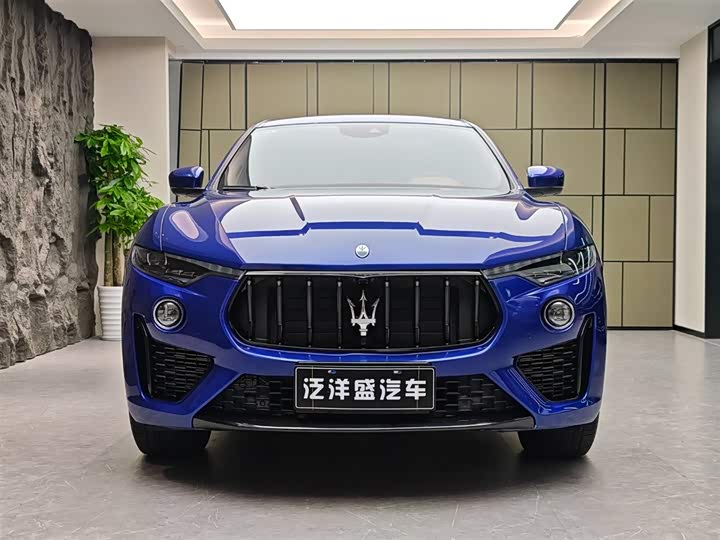 Maserati Levante 2023 2023款 3.0T Modena