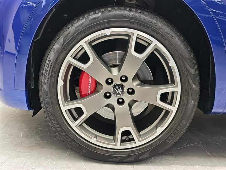 Maserati Levante 2023 2023款 3.0T Modena