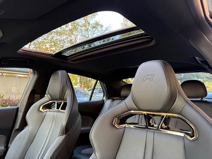 GAC Trumpchi Empow R 2024 2024款 400T 自动 影豹R MAX版