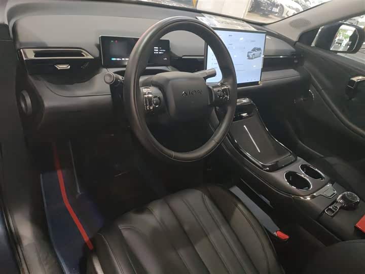 GAC Aion V 2024 2024款 埃安霸王龙 520 行政版